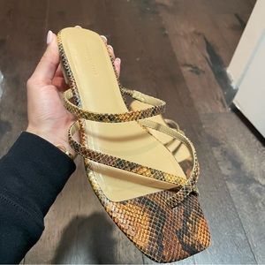 Banana Republic Sandal